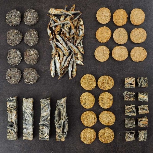Cornish Catch - Salmon Cookies with Kelp Dog Treats - 75g