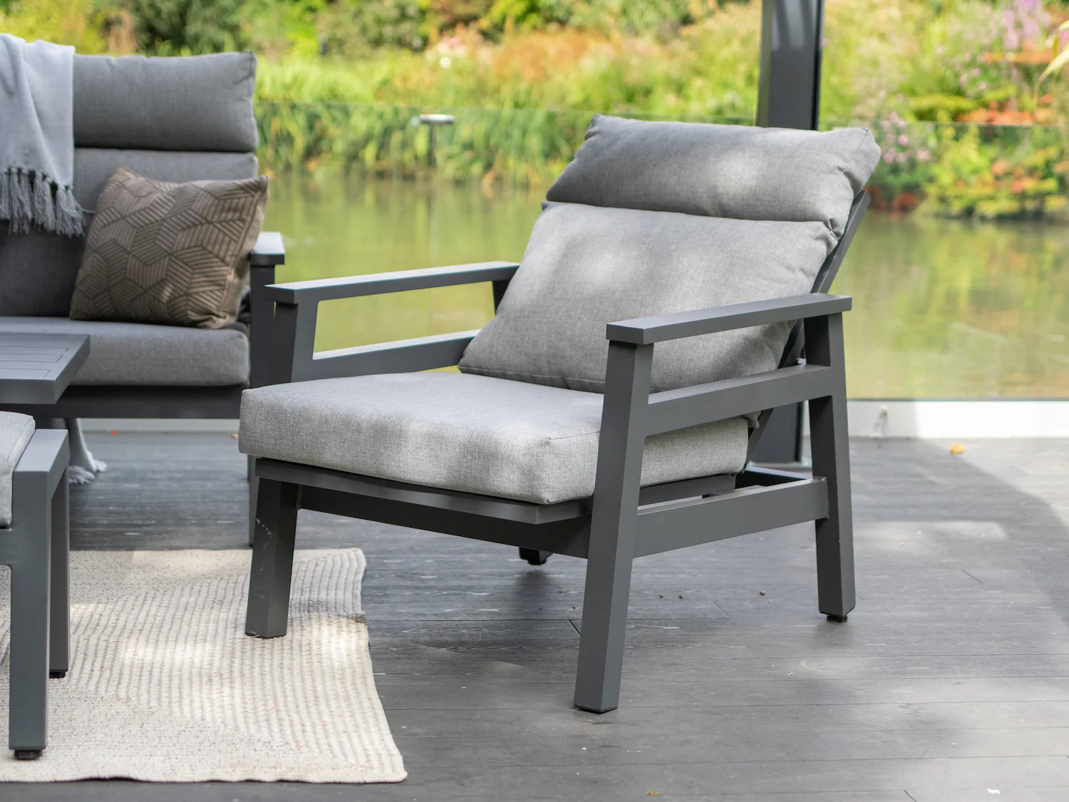 Leisure Grow - Barcelona Aluminium Lounge Dining Set with Adjustable Table Grey - Image 7