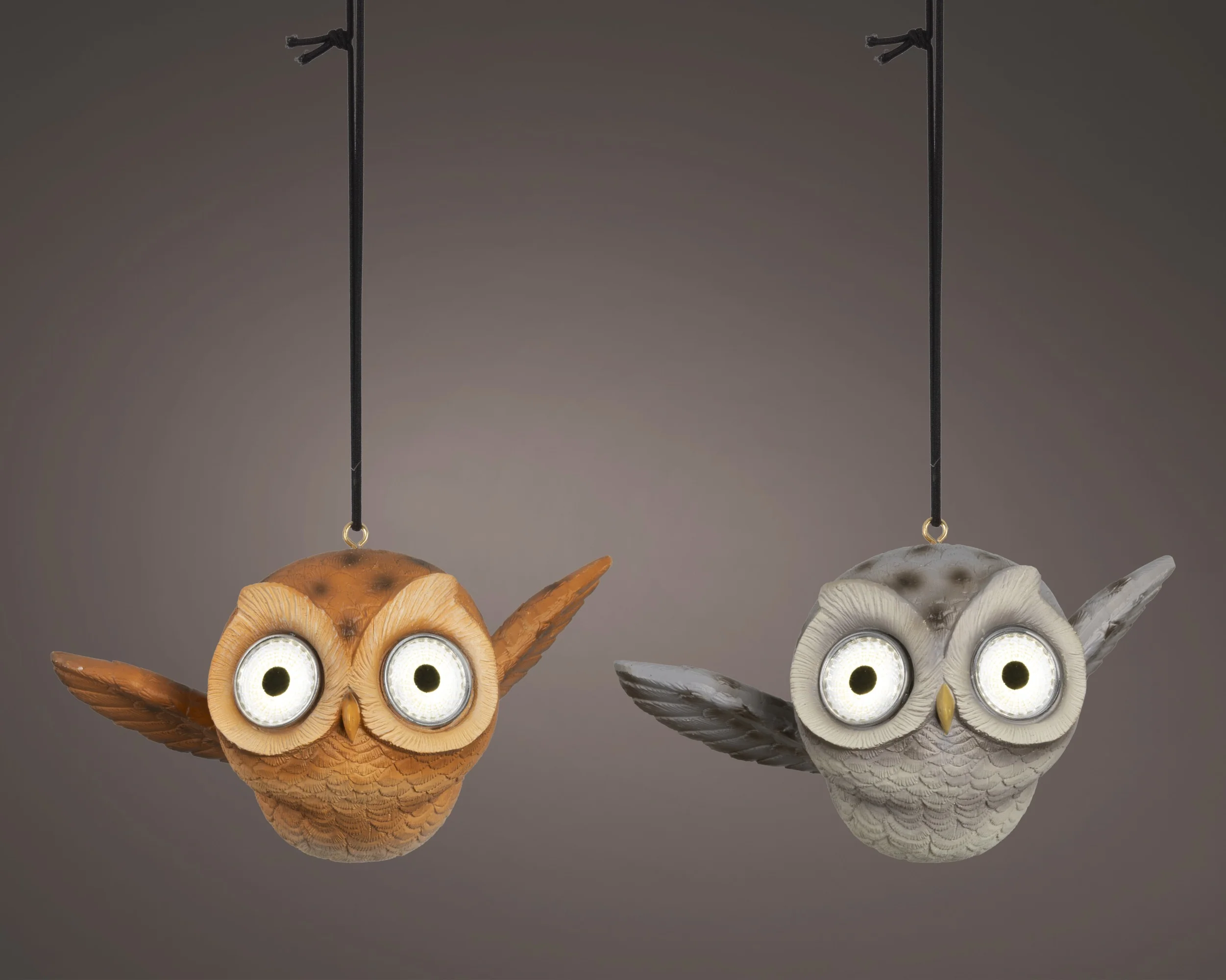 Lumineo - Flying Owl Solar Light Garden Ornament