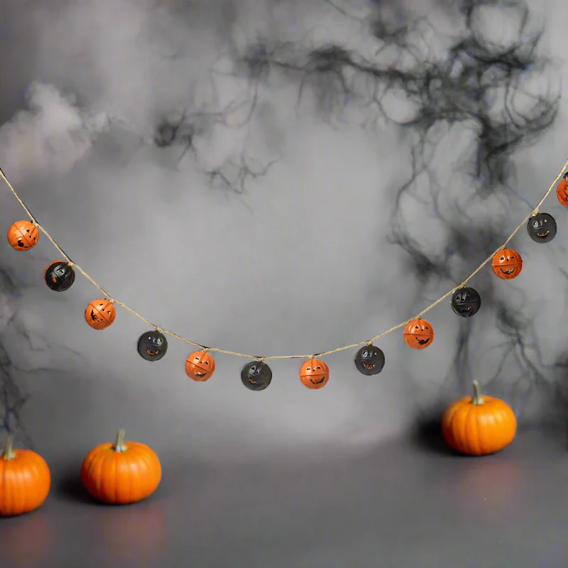 Metal Halloween Black & Orange Pumpkin Bell Garland - 100cm - Image 2