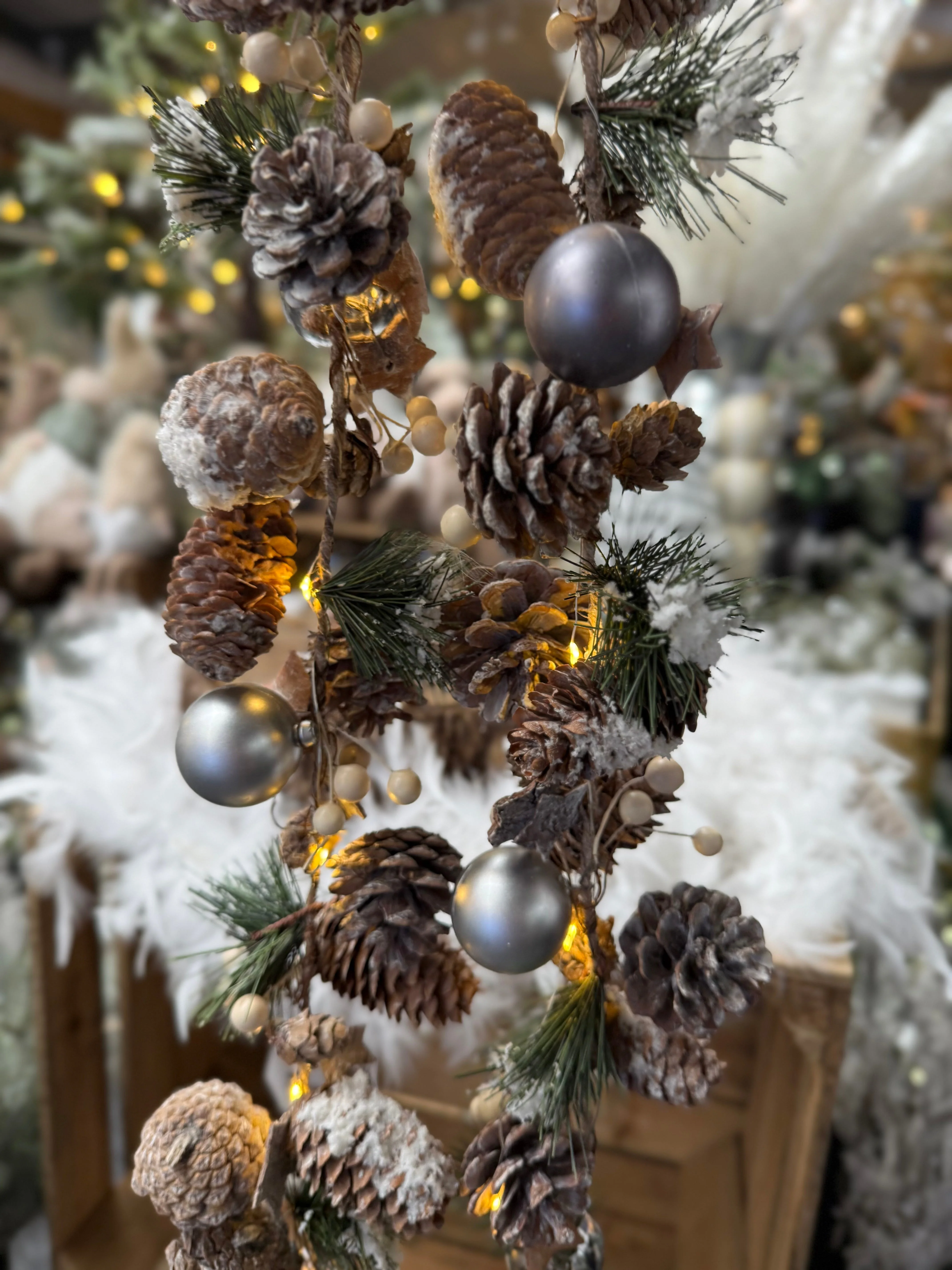 Pinecone & Bauble Garland with LED Lights - 206cm - Image 3