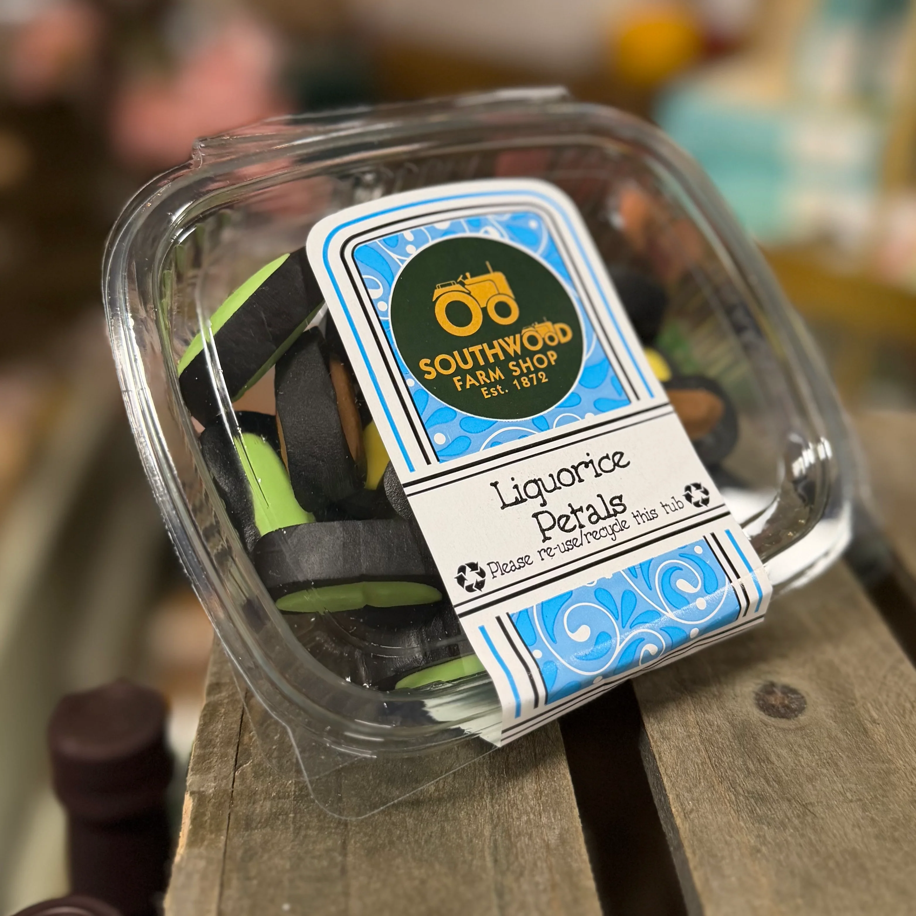 Southwood Farmshop - Liquorice Petals Tub of Sweets 190g - Image 2