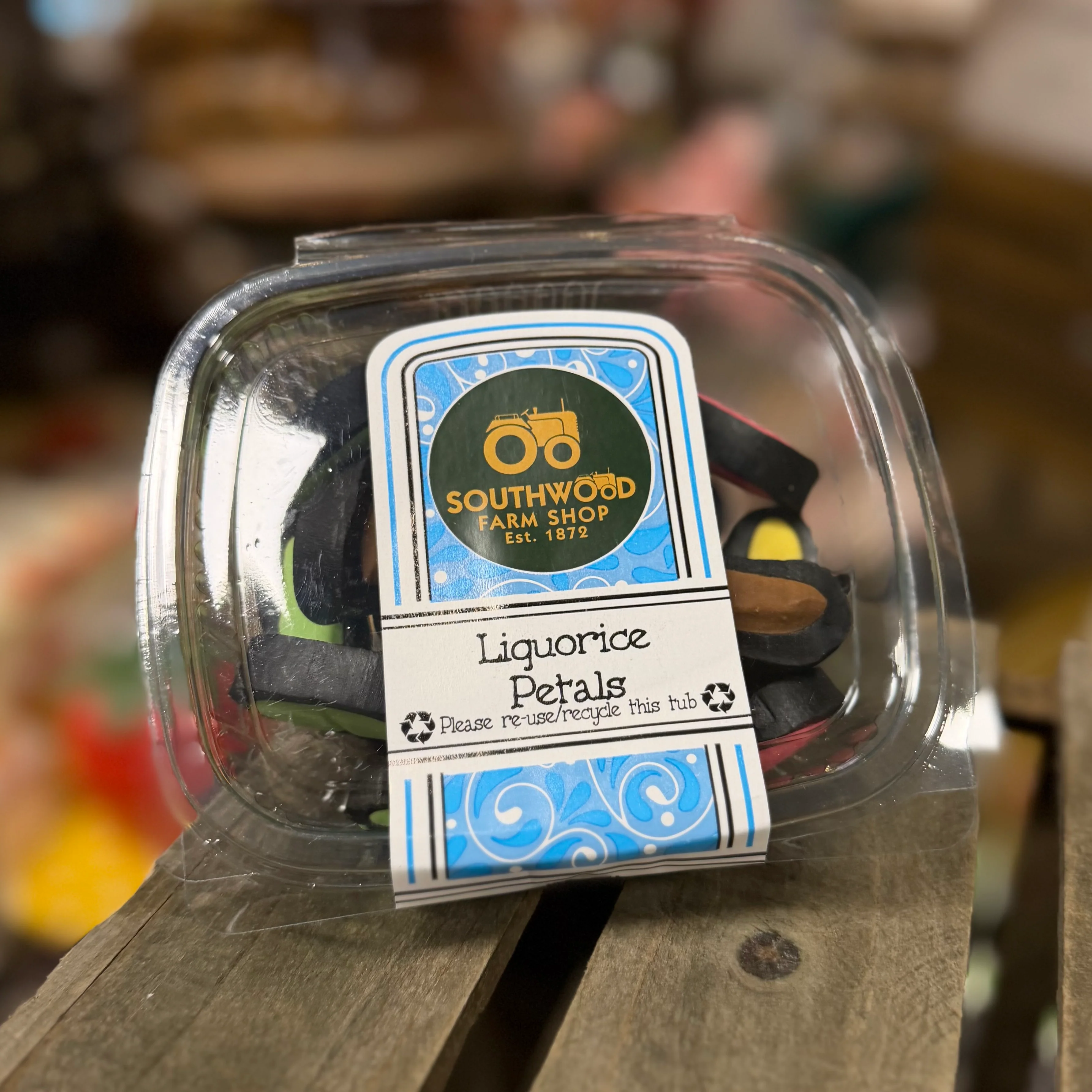 Southwood Farmshop - Liquorice Petals Tub of Sweets 190g - Image 3